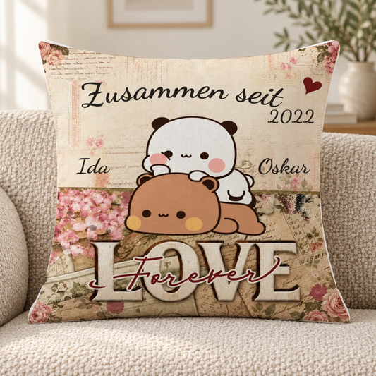 Kissen für Paare – zusammen seit – Personalisiert #7478 [PC-MOCKUP:cmuvkxkoh0001o50h6xnod8g7:d73652c3ce4017f1b9b5862a:d73652c3ce4017f1b9b5862a045b8f5d95c1cfc1f139b0a4833fcf10d76c8c56]